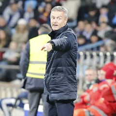 Fran Escribá: “Lo de Azón puede ser una recaída, pero tampoco ha notado como una rotura”