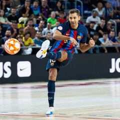 El Barça debuta en Europa con una goleada