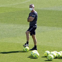 Escribá: "Si nos volvemos locos con mucha furia y poca cabeza, nos equivocaremos"