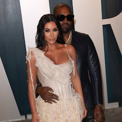 Kanye West mostró a empleados fotos explícitas de Kim Kardashian