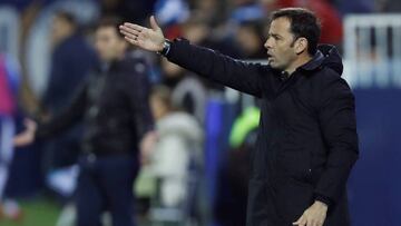 GRAF080. LEGANÉS (MADRID), 04/01/2018.- El entrenador del Villarreal Javier Calleja durante el partido de Ida de los octavos de la Copa del Rey de fútbol que Leganés y Villarreal disputan esta tarde en el estadio de Butarque, en Legan