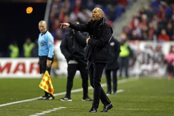 Gregg Berhalter sufrió la eliminación del Crew desde el banquillo.