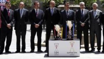 <b>PROMESA ROTA. </b>En la presentación de la Supercopa en el Palau de la Generalitat, el Barça se comprometió a ir "con el mejor equipo"
