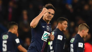 Edinson Cavani celebrando el tanto conseguido en la goleada ante el M&oacute;naco en la semifinales de la Copa de Francia.