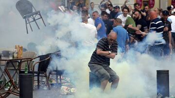 Incidentes aficionados ingleses y rusos en Marsella durante la Eurocopa de 2016.