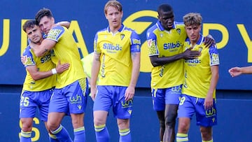 25/05/25 PARTIDO SEGUNDA DIVISION CADIZ - HUESCA 2-0 GOL DE OSCAR MELENDO