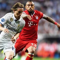 Modric compara los títulos del Madrid con los de la Roja