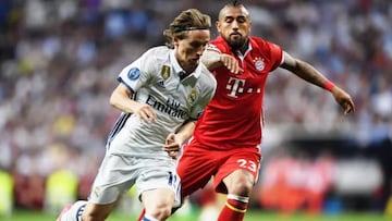 Modric compara los títulos del Madrid con los de la Roja