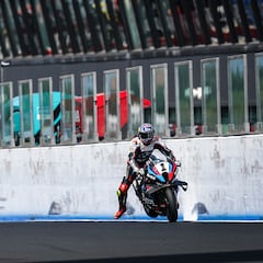 Razgatlioglu deja sin fiesta a Ducati