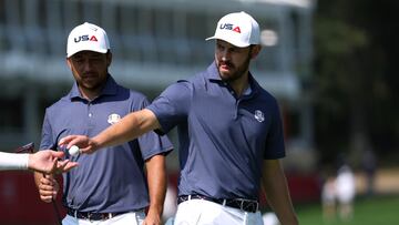 Patrick Cantlay y Xander Schauffele durante una ronda de prácticas.