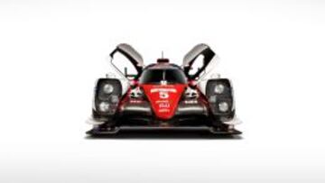 Vista frontal del TS050 Hybrid de Toyota.