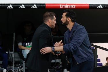 El terremoto que viene en los banquillos