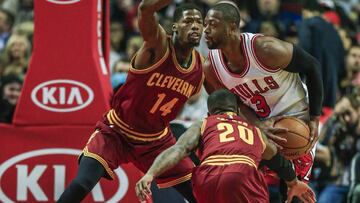 Una imagen a la que cuesta acostumbrarse: Wade con la camiseta de Miami Heat.