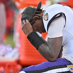 Ravens descartan a Lamar Jackson y otros cinco jugadores contra Texans
