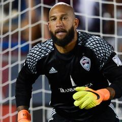 Tim Howard doesn't want Liverpool to win while he's still alive