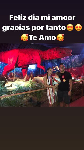 Este 14 de febrero algunos futbolistas utilizaron sus redes sociales para mostrarle al mundo sus sentimientos hacia sus parejas.