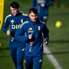 El Oviedo hace casi imposible el fichaje de Forés por el Leganés