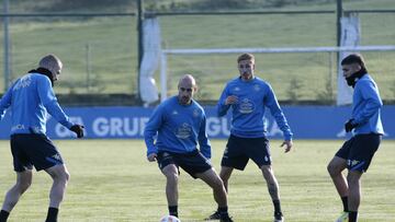 Entrenamiento Deportivo de La Coruña. gorka santamaria yeremay isi Gómez