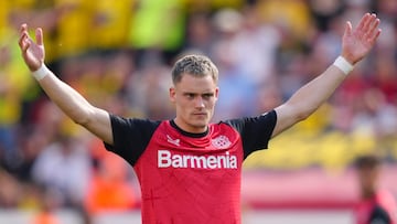 El Liverpool está en una posición aventajada para hacerse con el alemán, sí. Pero la onda que llega a Valdebebas es que ese fichaje no está culminado. Y el Madrid no arroja la toalla. Aún puede haber partido ya que Xabi Alonso ha sido el entrenador de Wirtz estos últimos años en una etapa de éxitos con el Bayer. Un deseo de Xabi... y del club.