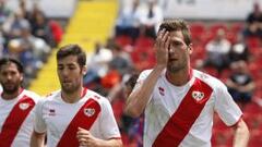 Un doblete de Piti mantiene vivo el sueño europeo del Rayo