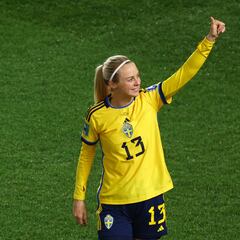 Sweden defender Amanda Ilestedt in Golden Boot race