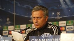 Mourinho se enfrenta a un periodista por creerle 'casillista'