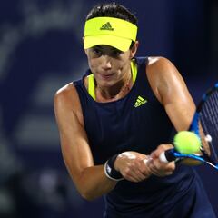 Muguruza frena el ímpetu de Anisimova y se verá con Swiatek