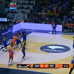 Los 'haters' de Tomic y el Barça van a disfrutar: el traje del pívot rival que le dejó retratado