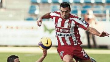 <b>CASI EN PRIMERA. </b>David Barral tiene en la mano el ascenso del Sporting. Su futuro está en el aire.