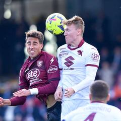 “Aporte escaso”: un chileno se pierde en Europa y sufre con las críticas