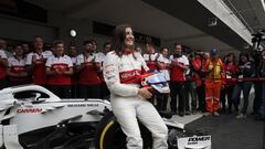 La colombiana se convirtió en la primera piloto latinoamericana en conducir un Formula Uno.