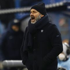 El entrenador del Caen vuelve a arremeter contra Neymar