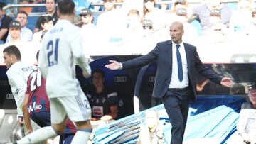 Zidane, a la plantilla: "Con el escudo no se ganan partidos"