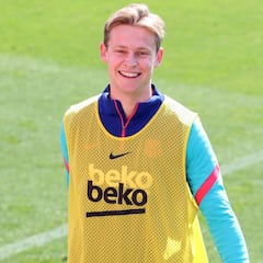 De Jong: "No me veo jugando de central el resto de mi vida"