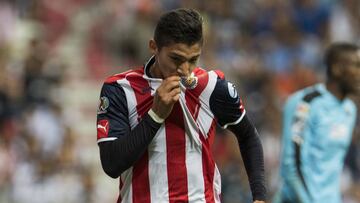 El delantero vuelve al Rebaño Sagrado luego de tres torneos prestado con Monterrey y Puebla. Se reportó en Verde Valle para realizar los exámenes de detección de coronavirus.