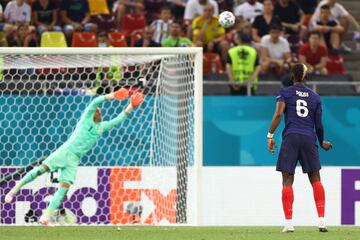 3-1. Paul Pogba marca el tercer gol.