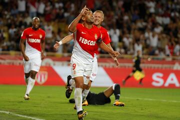 Falcao, goleador de la Ligue 1 con 7 goles en 4 partidos