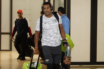 El equipo paraguayo, que ganó 1-0 en Asunción, llegó a Medellín con tres colombianos: Leonel Álvarez (DT), Alex Mejía y Macnelly Torres.