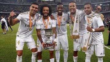 Casemiro, Marcelo, Vinicius, Militao y Rodrygo con la Supercopa de Espa&ntilde;a 2020 conquistada en enero en Yeda (Arabia Saud&iacute;).