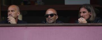 Jorge Sampaoli, junto a Jorge Desio y Sebastián Beccacece, estuvieron en el Santa Laura.