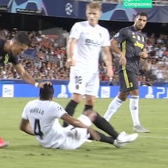 La expulsión de Cristiano frente al Valencia: el árbitro interpretó tirón de pelo
