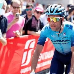 Suspendida una etapa de La Vuelta a Castilla y León por los incendios