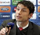 Van Bommel: "Si nos meten seis goles, nosotros metemos cinco y nos clasificamos"