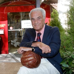 Muere el periodista José María Carrascal