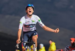 Resumen y resultado de la Vuelta a España 2025: etapa 17, O Barco de Valdeorras - Alto de El Morredero