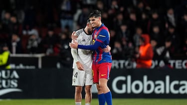 El flequillo de Gerard Martín