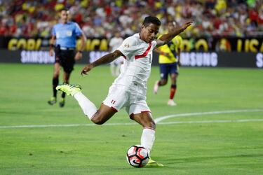Ricardo Gareca piensa en variantes para enfrentar a Brasil
