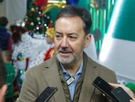 Los Reyes Magos pasan por el Arcángel antes del partido de esta noche. (Monterrubio atiende a los medios)