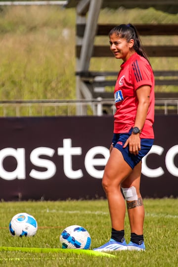 La Selección Colombia Femenina sigue preparando el partido ante Ecuador por Copa América. Las dirigidas por Nelson Abadía volvieron a los trabajos de campo.