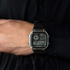 Como el Casio de toda la vida, pero más resistente y estiloso: así es el modelo AE-1200 que triunfa entre los hombres